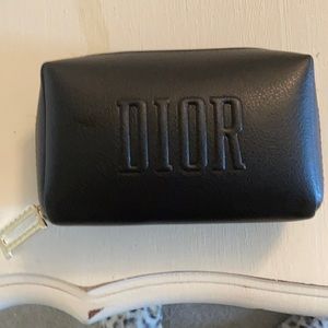 Mini DIOR makeup bag